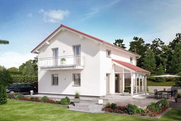 FingerHaus MEDLEY 211 – zweigeschossiges Einfamilienhaus mit hellem Satteldach und weißer Fassade. Sichtbar sind ein Balkon, eine überdachte Terrasse mit Glasverkleidung sowie ein gepflegter Garten mit Rasen und Blumenbeeten.